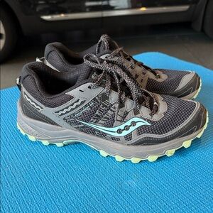 Saucony Women's Trail Sneakers - Black with Aqua and Lime size 8 1/2